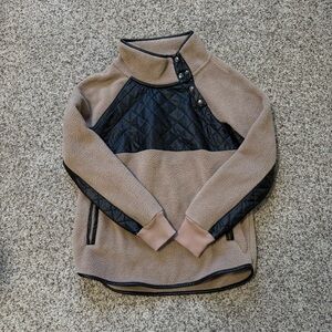 Abercrombie and Fitch Tan and Black Quilted Fleece Pullover